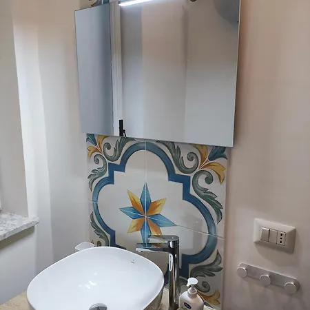 شقة Casa Mar - Elegant With Pool And Panoramic Terrace In The Heart Of سورينتو